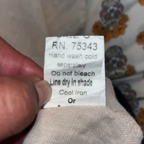 Valentina Naldi crumped sleeveless linen top with crochel fringe hemsize Small - Picture 7 of 7